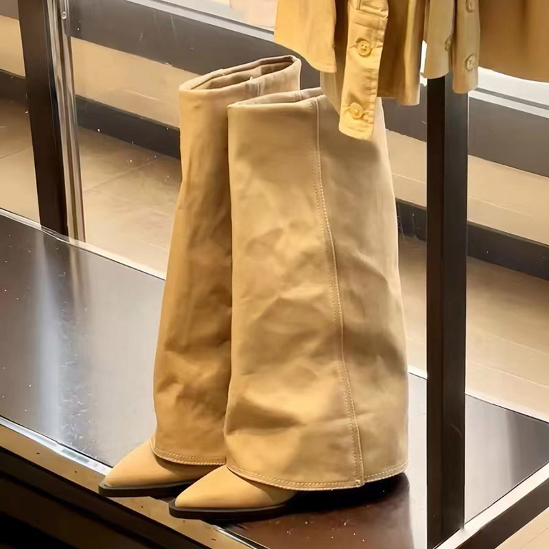 Wynne - Weite Damenstiefeletten mit klobigem Absatz