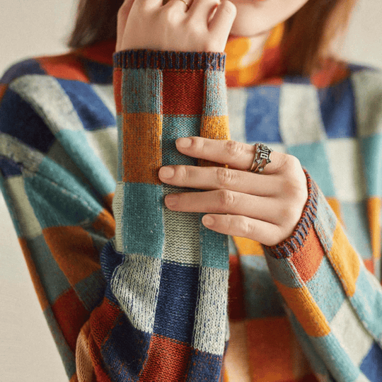 Madoline - Rollkragenpullover aus Kaschmir mit Schachbrettmuster