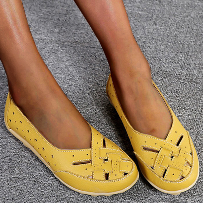Almira - Flache Schuhe aus Hohlleder