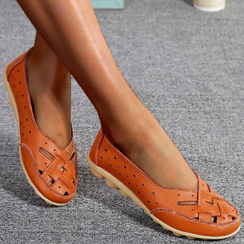 Almira - Flache Schuhe aus Hohlleder