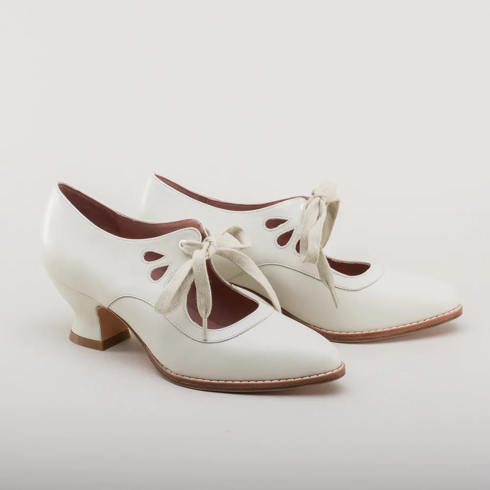 Sheridan - Orthopädische Schnürschuhe für Damen mit Absatz