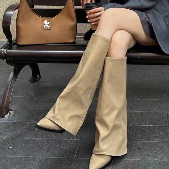 Wynne - Weite Damenstiefeletten mit klobigem Absatz
