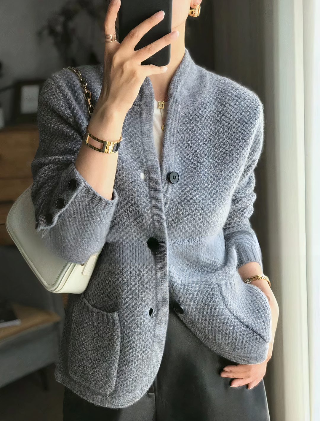 Edda - Strickjacke aus Kaschmir mit Knopfleiste