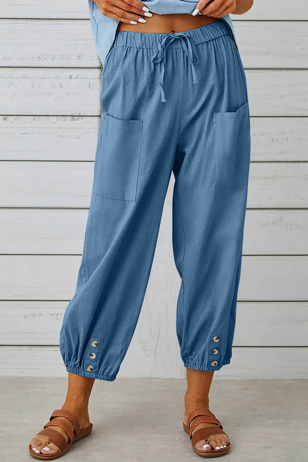 Tracy - Modische Haremshose mit Knopfdetail für einen trendigen Look