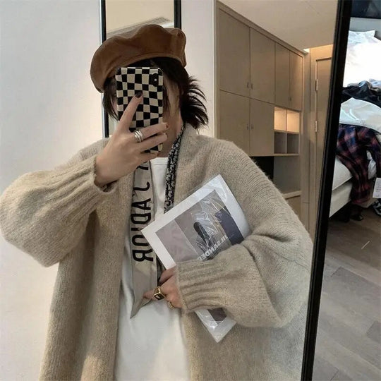 Maya - Kuschelige Strickjacke in Übergröße