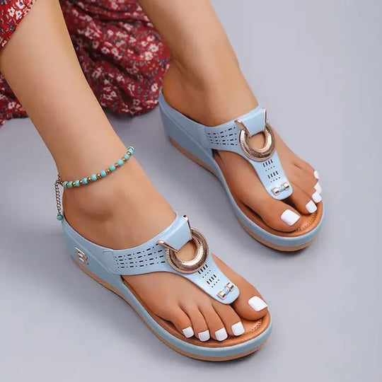 Thora - Bequeme Sommer-Sandalen mit Keilabsatz