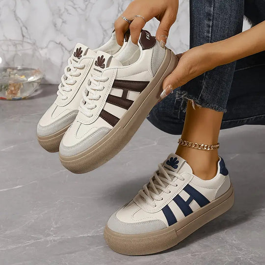 Cherise - und bequeme Sneakers