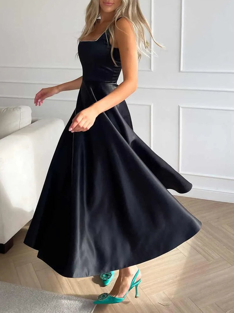 Catarina - Midikleid mit verziertem Mieder und Riemen