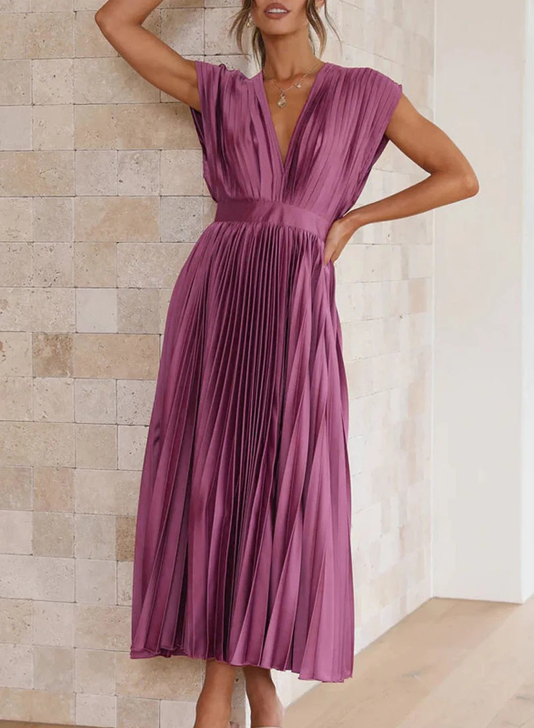 Cordelia - Solides Kurzarm-Maxikleid