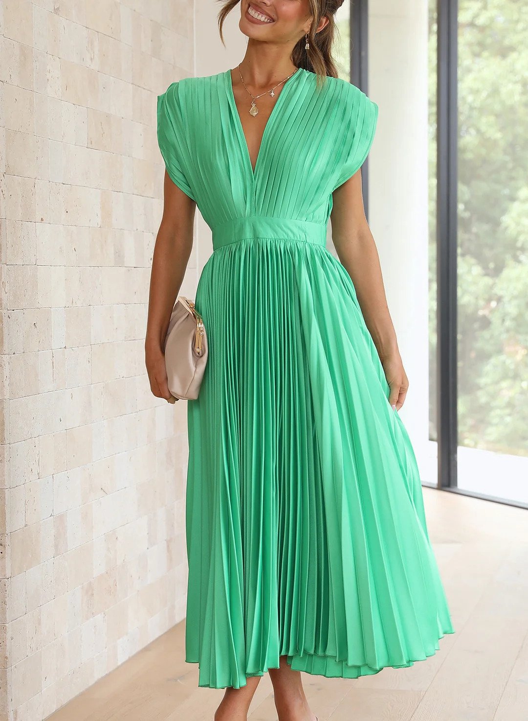 Cordelia - Solides Kurzarm-Maxikleid