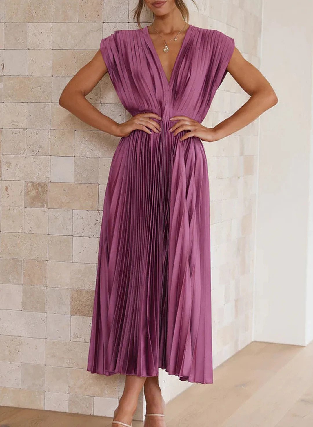Cordelia - Solides Kurzarm-Maxikleid